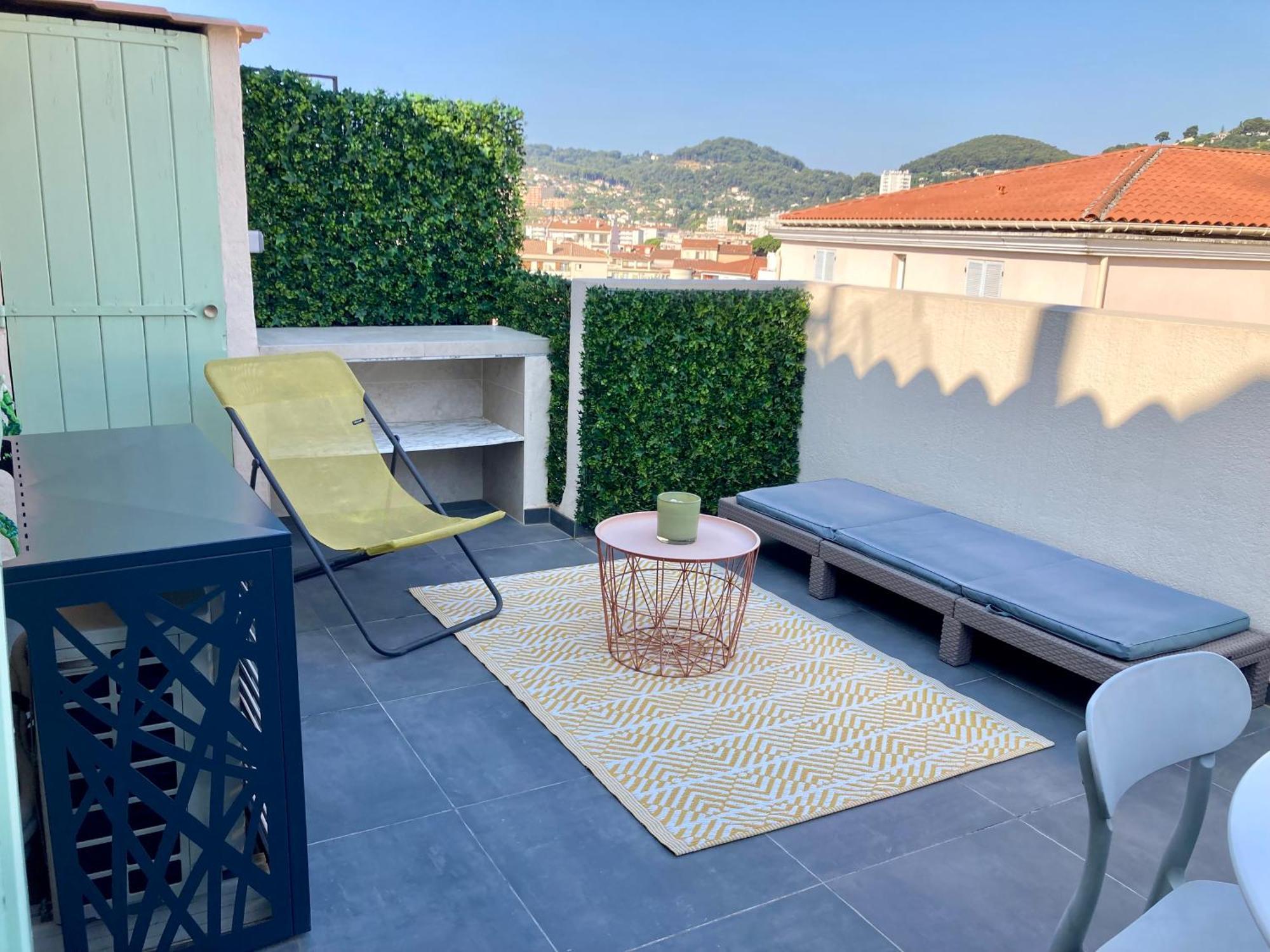 Apartment Havre Cosy Et Familial, Garage, Centre Ville, Dans La Cite Des Potiers Vallauris